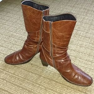 Josef Seibel Boots Size 42 (US 12) NWOT